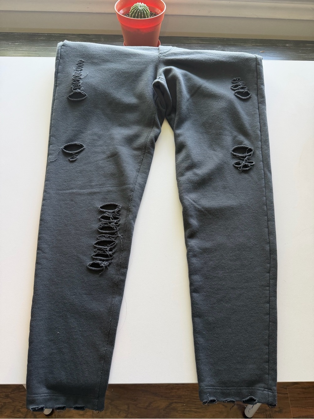 ALO Yoga Women's Distressed Track Joggers - Charcoal - Picture 5 of 6